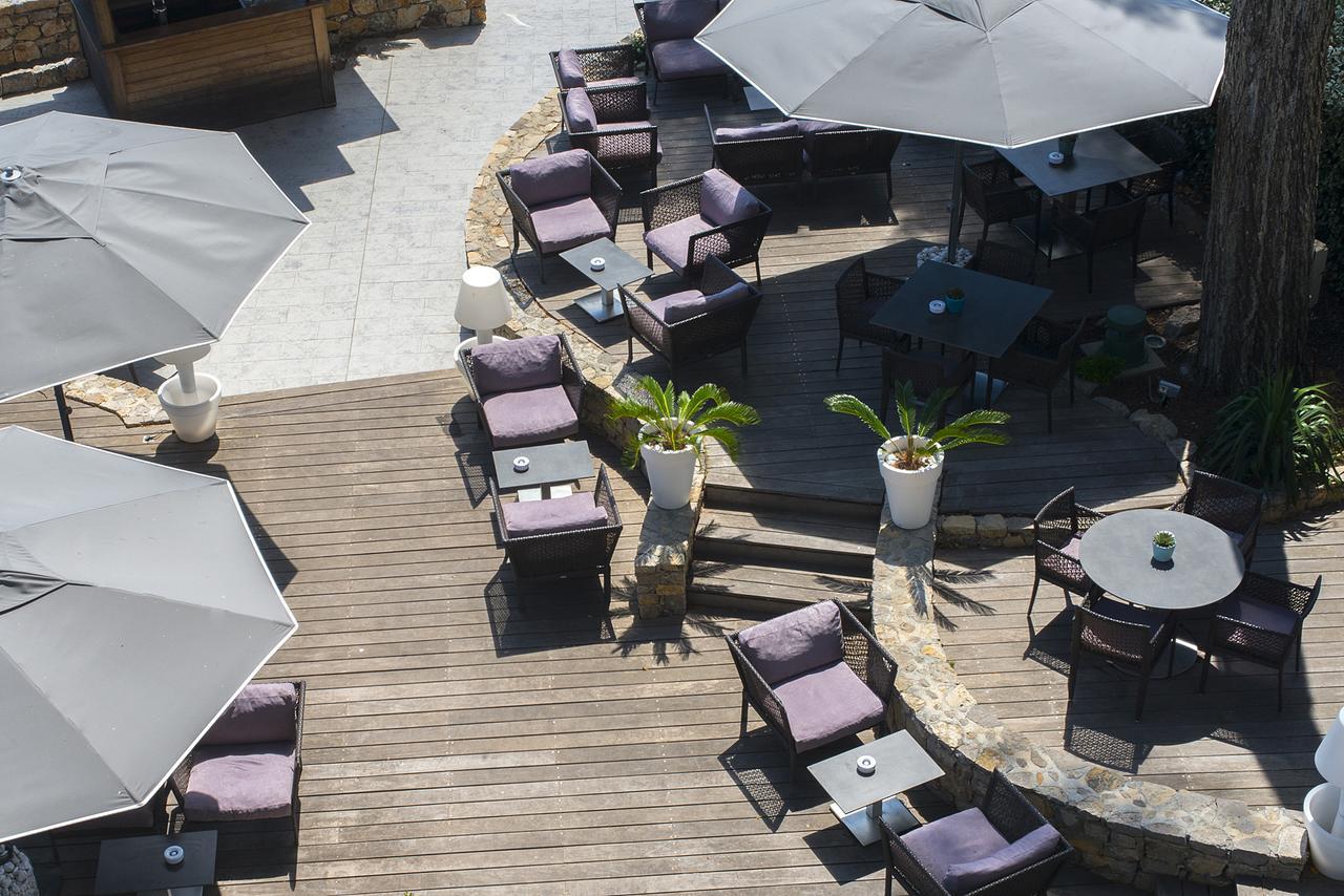 Van Der Valk Hotel Saint-Aygulf Сен-Агулф Екстериор снимка