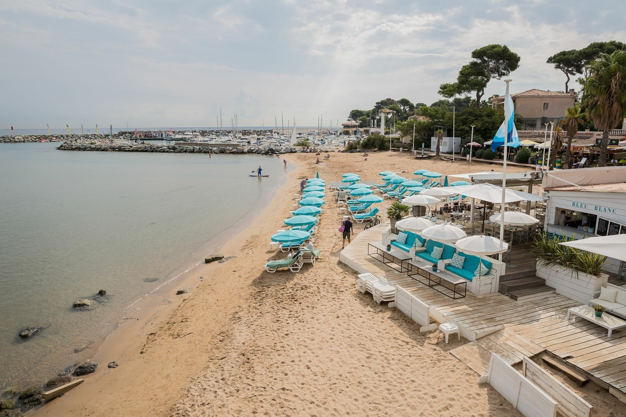 Van Der Valk Hotel Saint-Aygulf Сен-Агулф Екстериор снимка